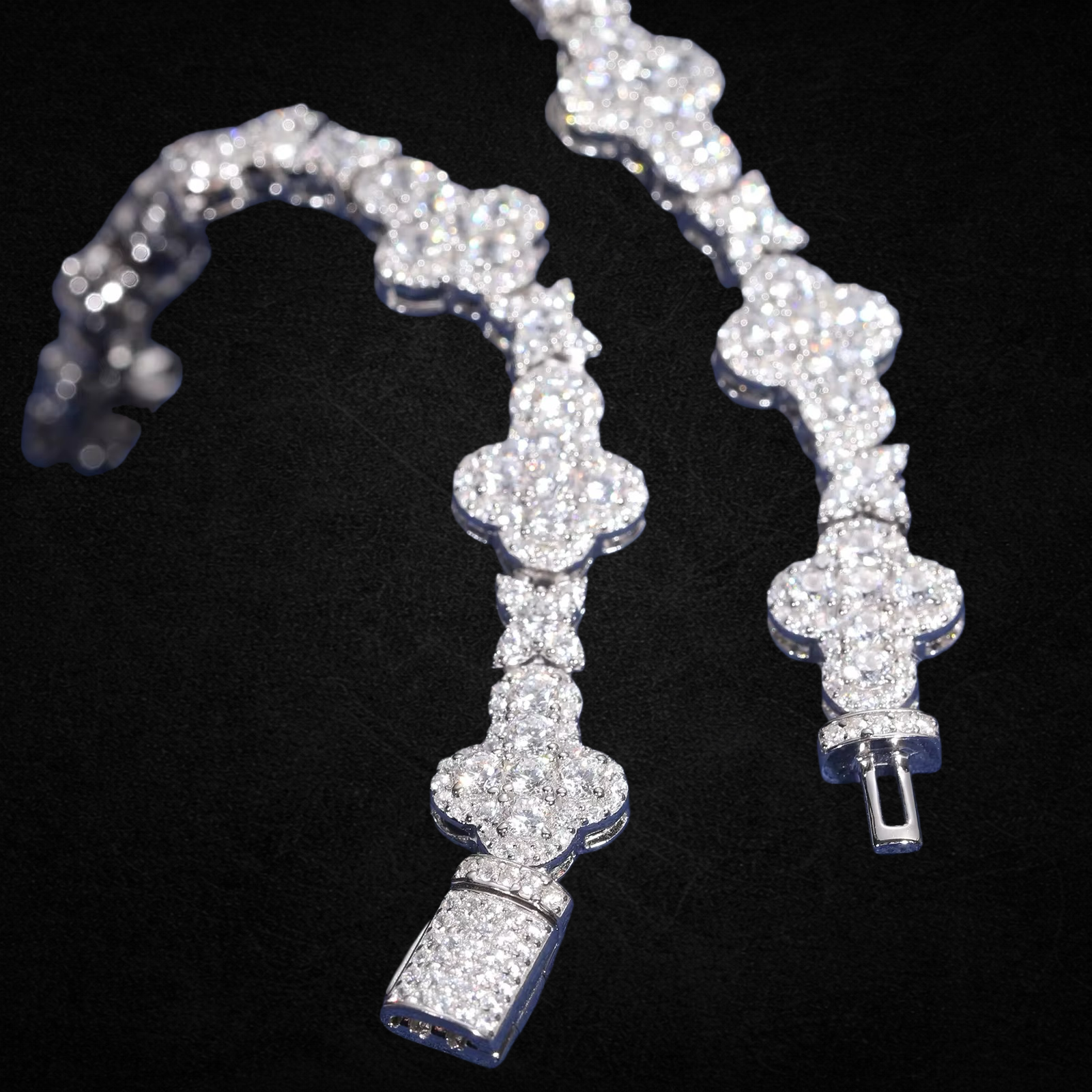 Cavère Clover Diamond Bracelet
